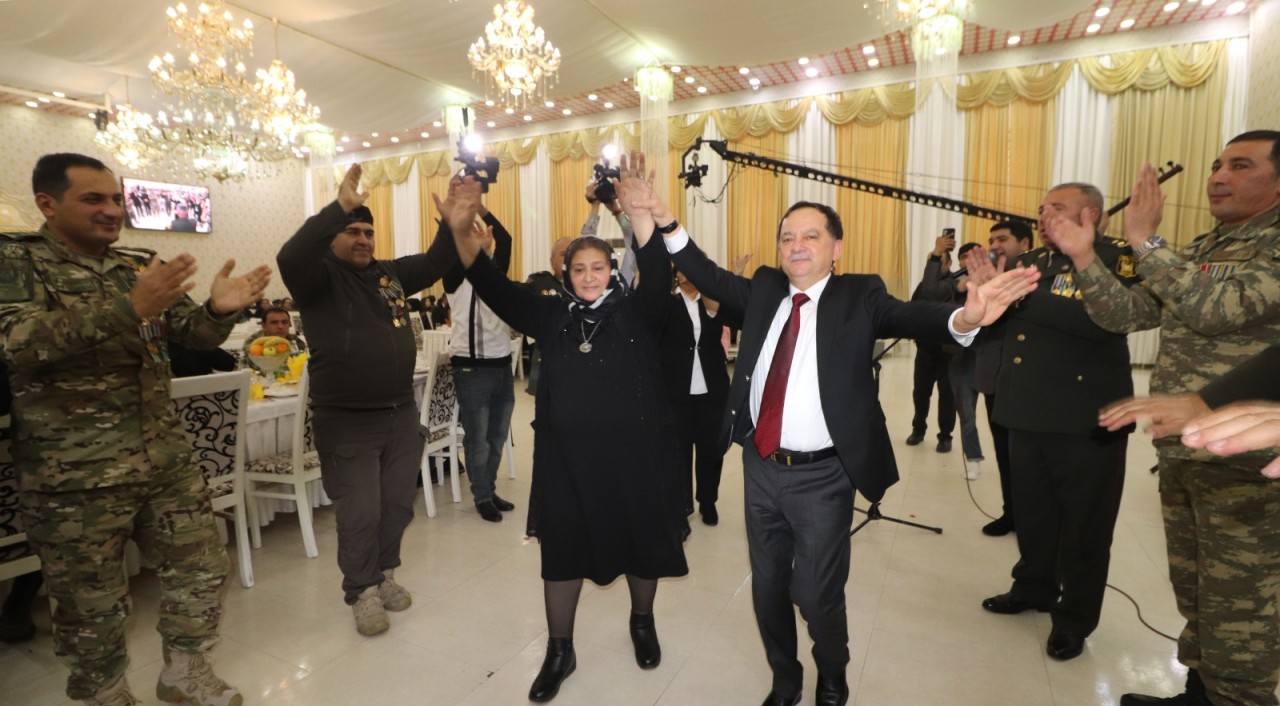 Qazaxda şəhid ailələri üçün bayram şənliyi keçirildi - FOTOLAR